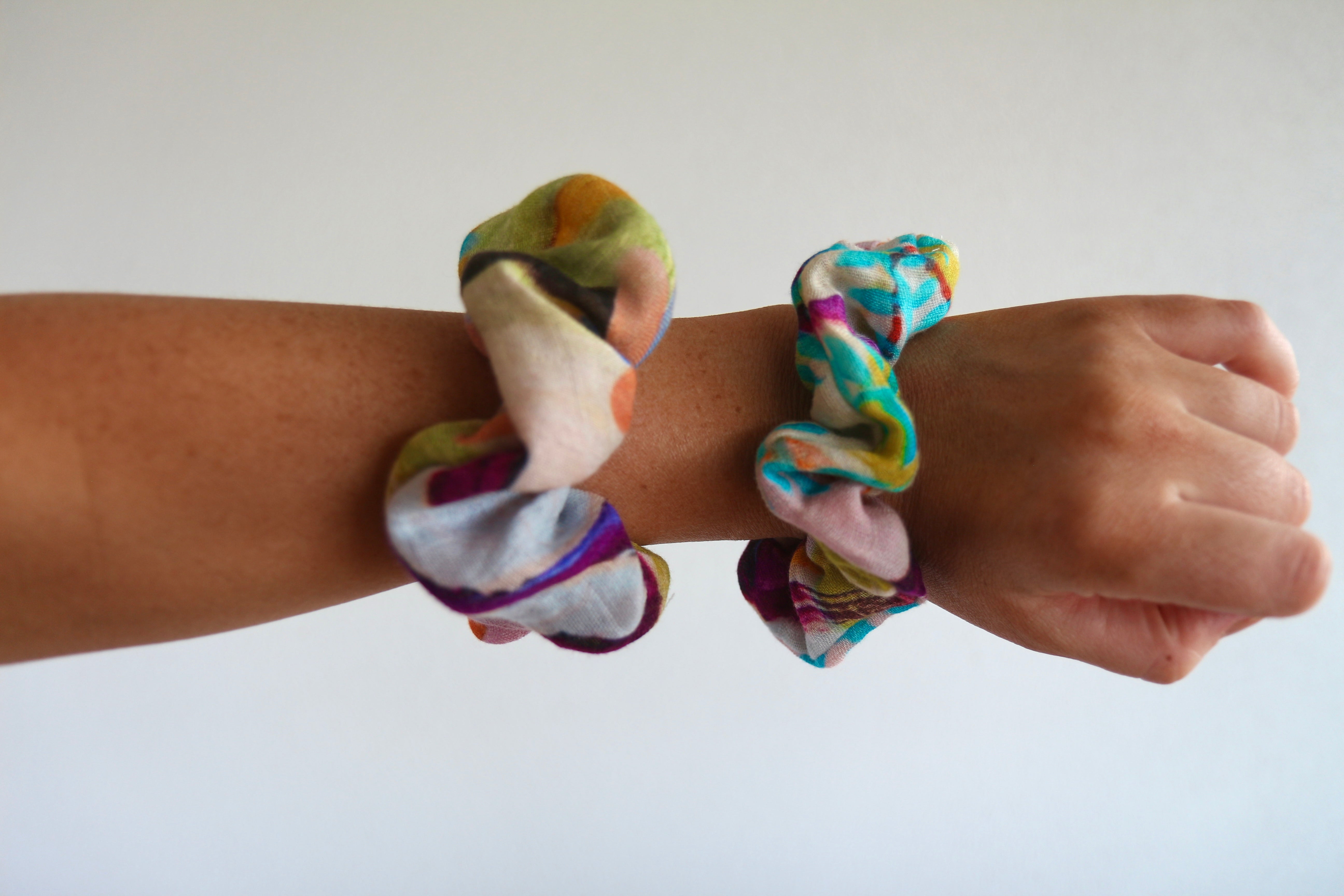 Art scrunchies