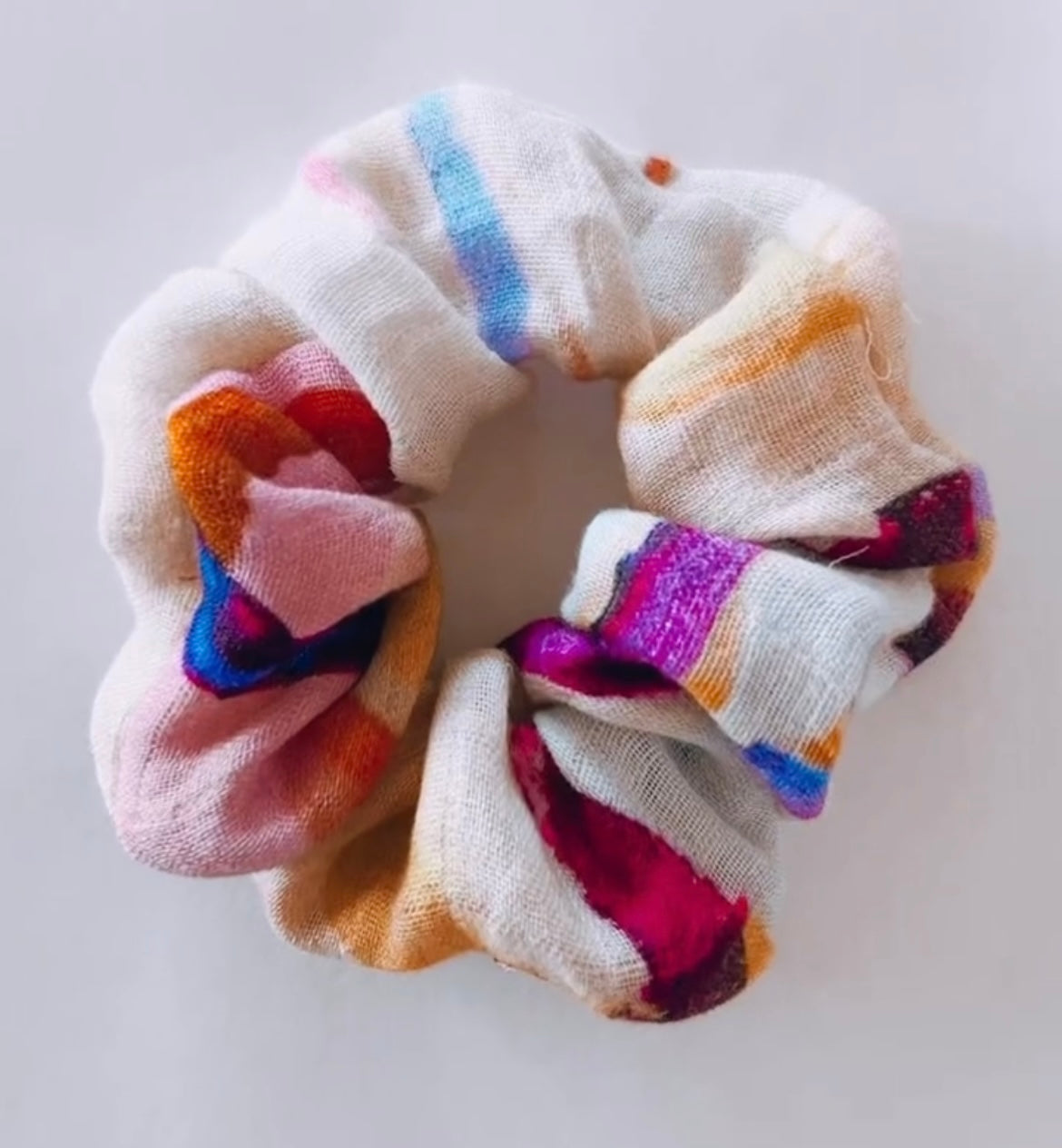 Art scrunchies